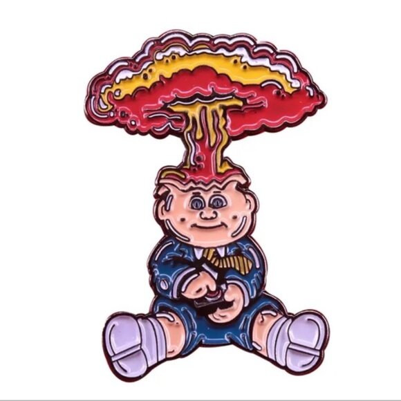 Cabbage Patch Kids Doll Enamel Pin Mind Blown Pin Pins - Picture 1 of 3